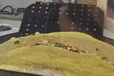 中国首个机器人大厨获批上岗